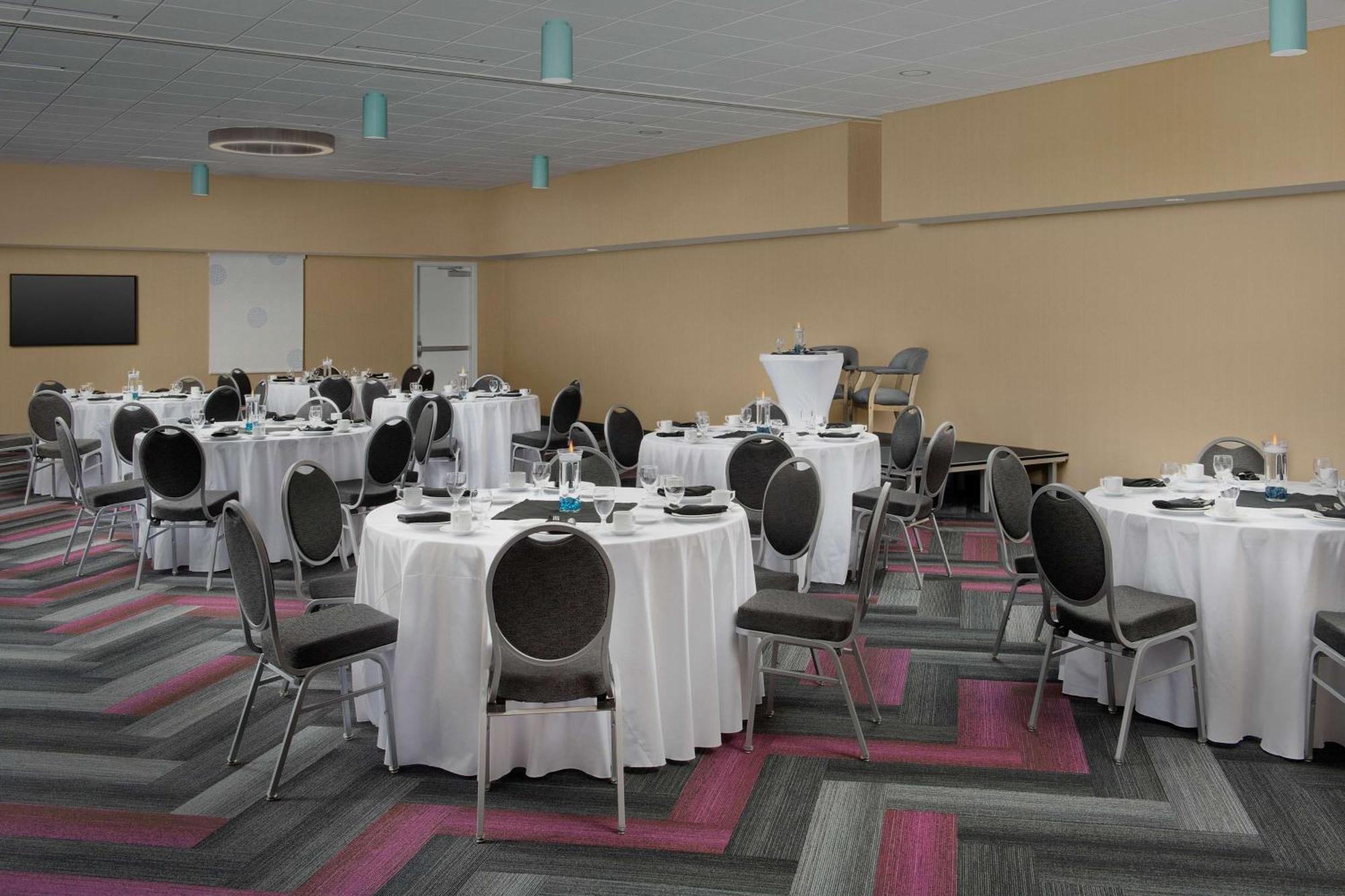 Hotel Tru By Hilton Orlando Convention Center Williamsburg Esterno foto